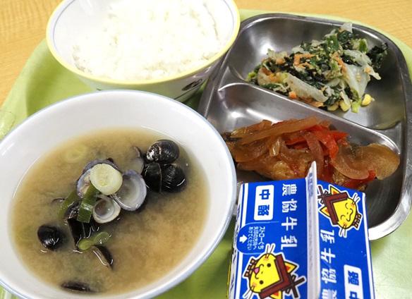 給食.jpg