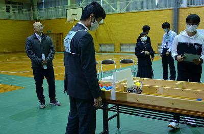 科学部県ロボコン２.jpg