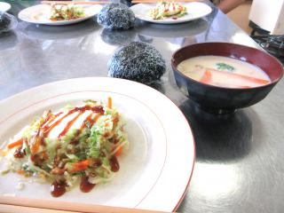 2年家庭科②.JPG
