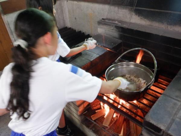 野外炊飯.JPG