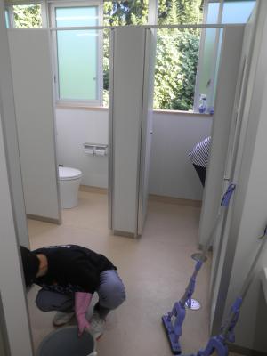 トイレ掃除.jpg