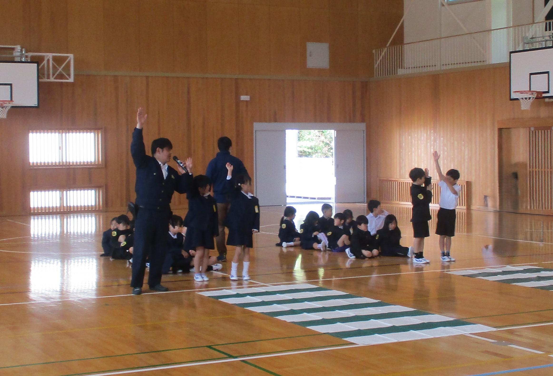交通安全教室2.JPG