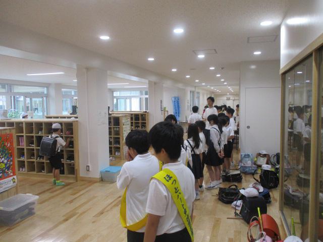 あいさつ運動1.JPG
