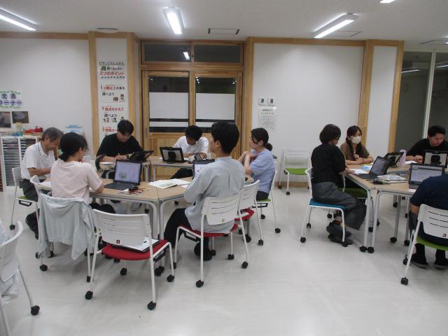リテラチャーサークル2.JPG