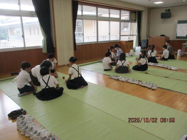 3年お茶体験.jpg