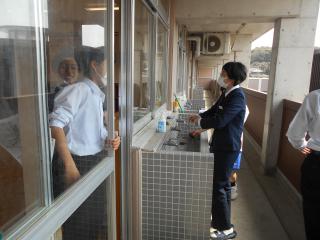 DSCN9912.JPG