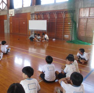 スポーツクラブ
