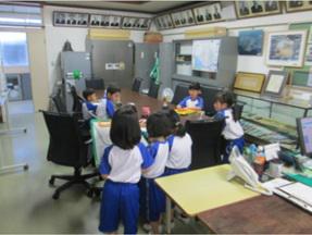 学校探検２.jpg