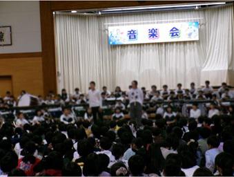 閉会あいさつ.JPG