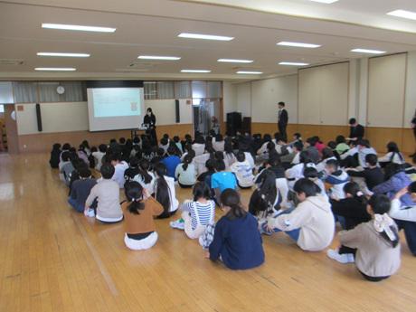 学年集会.JPG