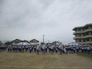 白パフォ.JPG
